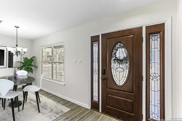 San Antonio, TX 78228,143 Villa Grande