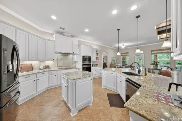 Fair Oaks Ranch, TX 78015,30210 Setterfeld