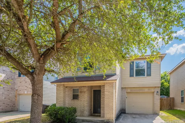 San Antonio, TX 78239,7439 Circle Farm