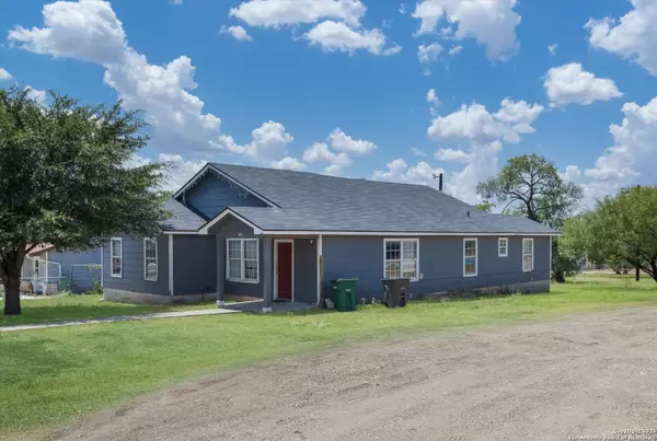 103 Garden Valley Dr, San Antonio, TX 78227