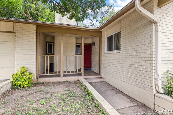 San Antonio, TX 78240,5703 Bogart