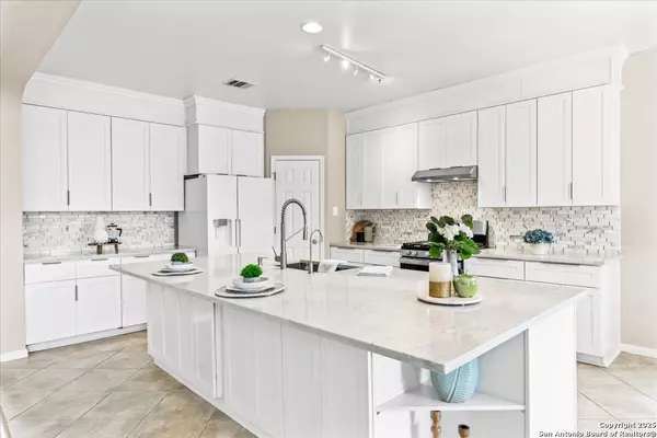 San Antonio, TX 78258,20803 Cliff Park