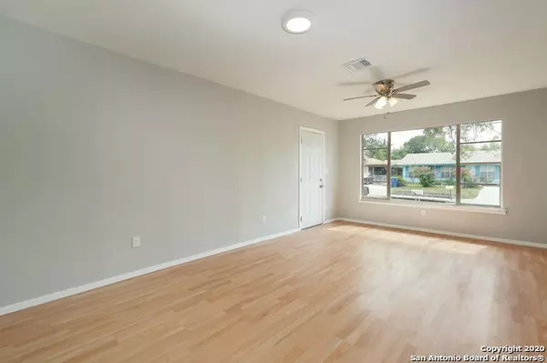San Antonio, TX 78226-1203,435 BEDFORD AVE