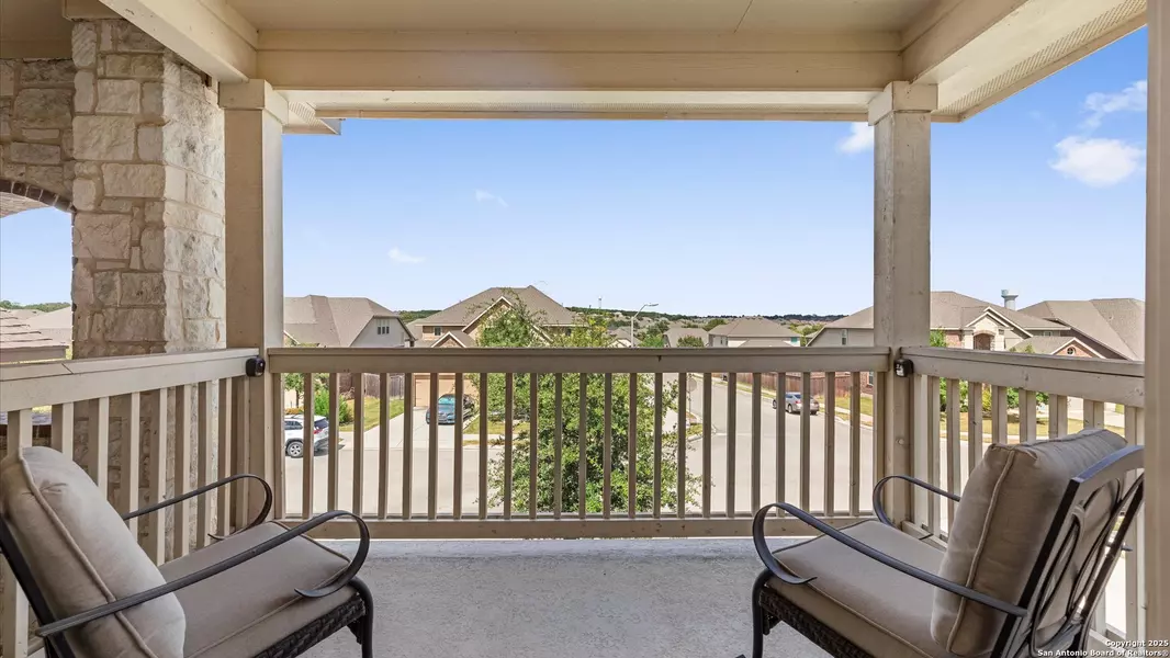 909 Kauri Cliffs, Cibolo, TX 78108