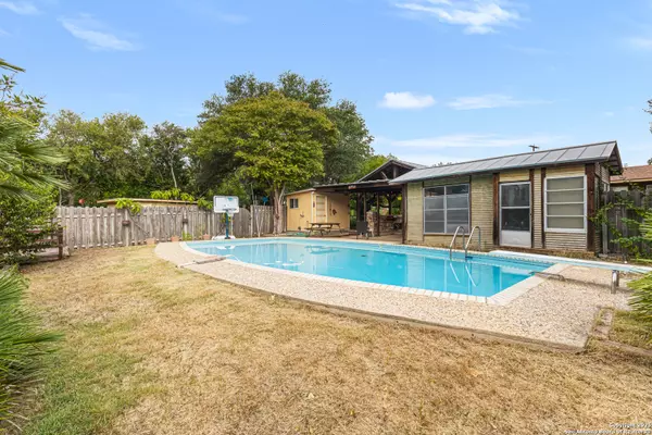 San Antonio, TX 78228,182 Arrowhead