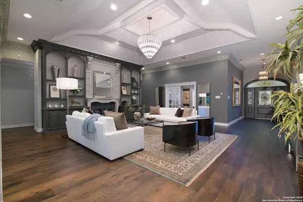 San Antonio, TX 78216,506 Bluffwood