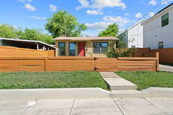 San Antonio, TX 78210-2225,115 DUMOULIN