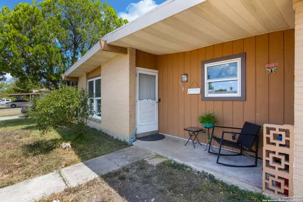 San Antonio, TX 78227,7518 Buckskin