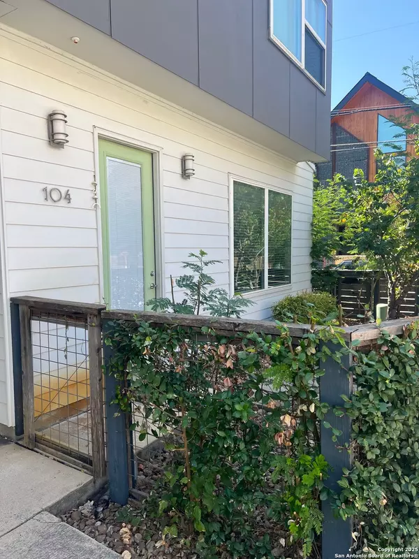 San Antonio, TX 78204,236 Cevallos UNIT UNIT