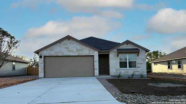 118 Lilli's Lane, Comfort, TX 78013