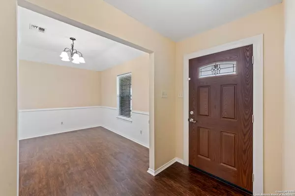 Seguin, TX 78155,148 Alexander Dr