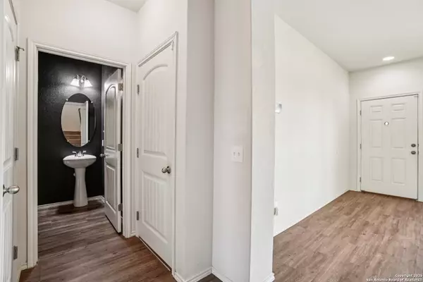 San Antonio, TX 78223,3714 Seco Tierra