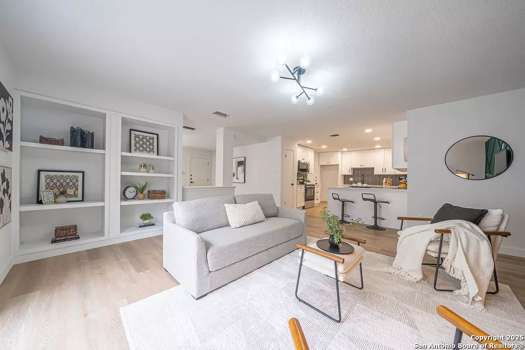 San Antonio, TX 78245,9738 Misty Plain