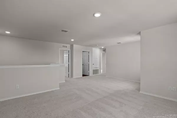 Marion, TX 78124,410 White Heron Way