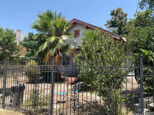 San Antonio, TX 78210,559 W Highland Blvd