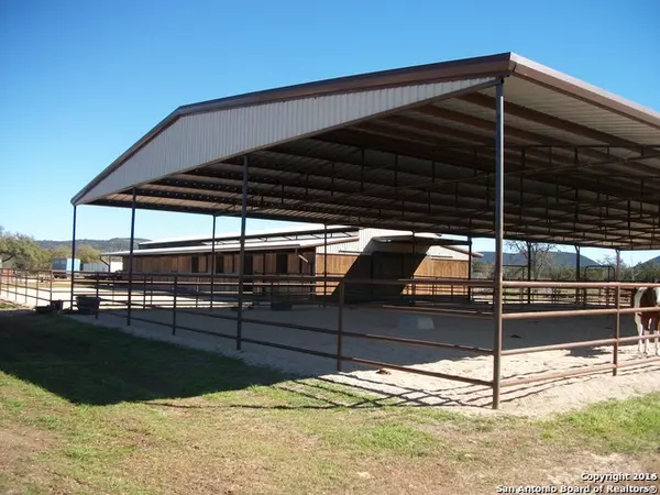 Tarpley, TX 78883,11217 FM 470
