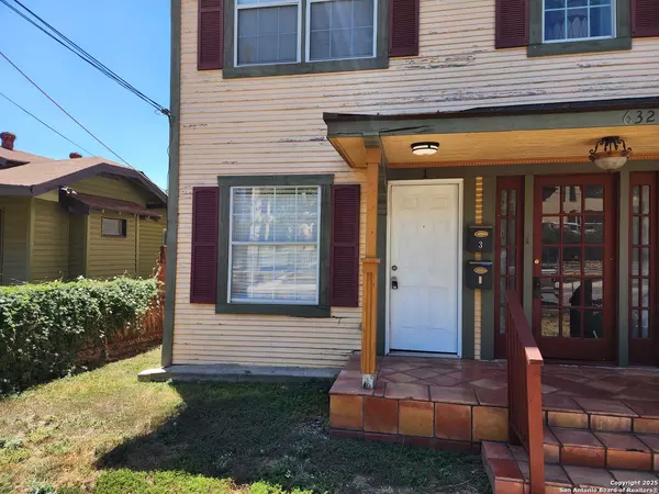 San Antonio, TX 78210-3046,632 RIGSBY AVE UNIT 1