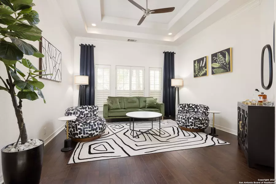 17 Burnham Gln, San Antonio, TX 78257