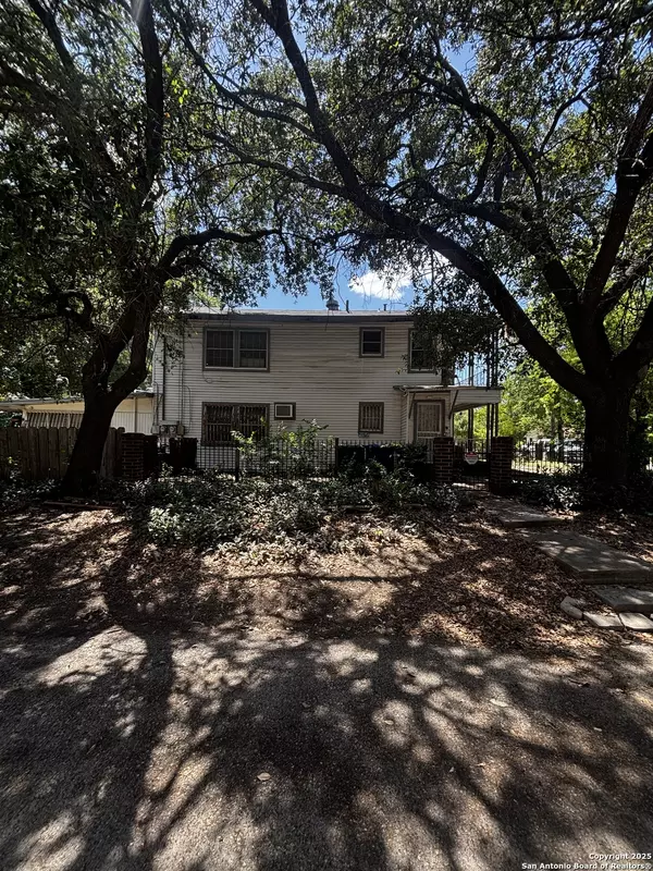 San Antonio, TX 78210,202 Benita