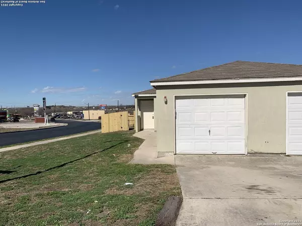 San Antonio, TX 78233-6832,11203 Terra Loop Rd