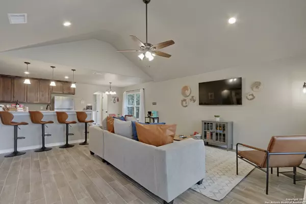 Canyon Lake, TX 78133,652 Canyon Bend