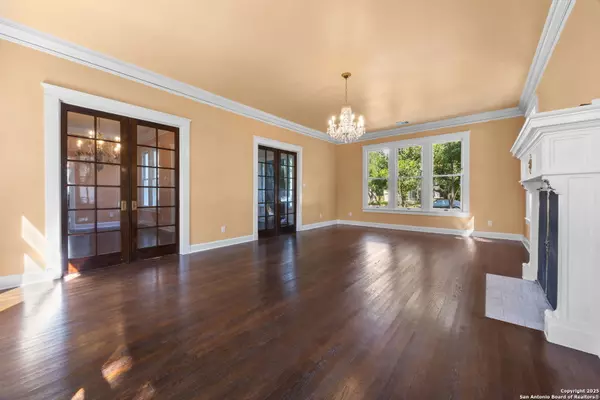 San Antonio, TX 78212,148 Elsmere