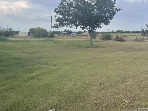 Schertz, TX 78108,6940 Green Valley