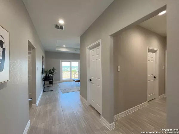 Selma, TX 78154,7919 Deerfield Blvd