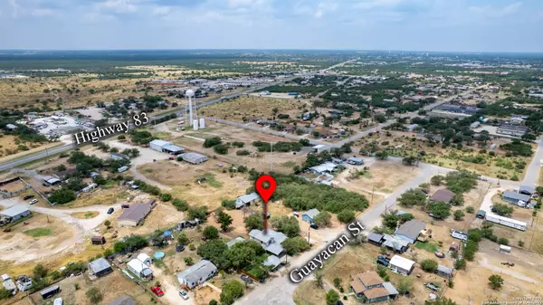 Carrizo Springs, TX 78834,98 Guayacan
