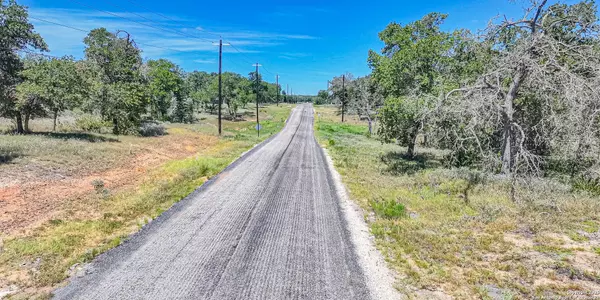 La Vernia, TX 78121,132 Timber Place