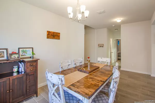 Cibolo, TX 78108,221 stag