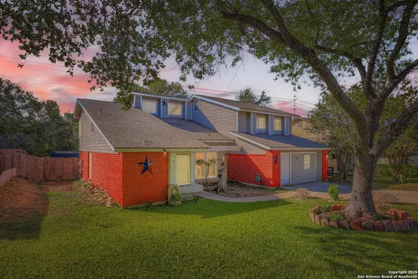 2518 Ridge Leaf, San Antonio, TX 78251