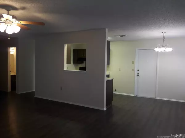 San Antonio, TX 78233,5809 Liberty Bell St