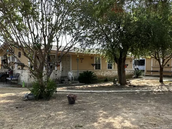 10536 S US HIGHWAY 181, San Antonio, TX 78223