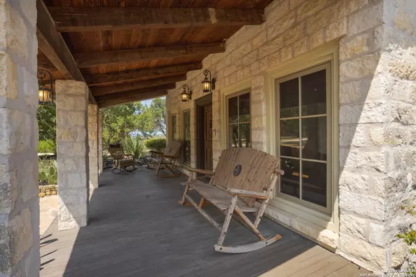 Pipe Creek, TX 78063,597 Krause