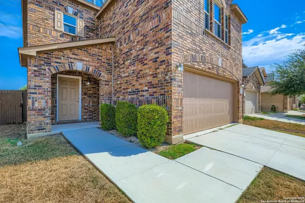 231 Pleasanton Cir, San Antonio, TX 78221