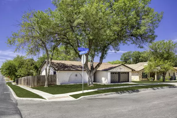 5834 Valley Point, San Antonio, TX 78233