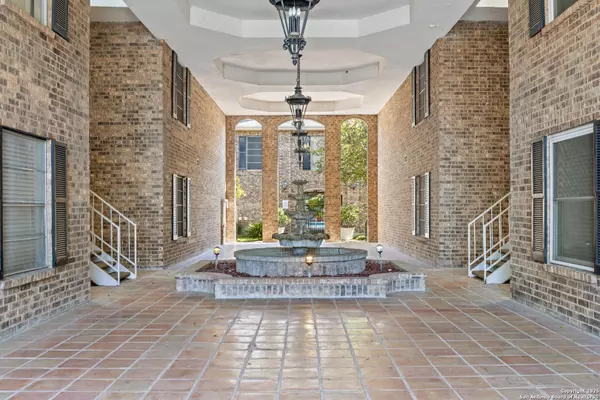 San Antonio, TX 78229,1819 Babcock UNIT 204