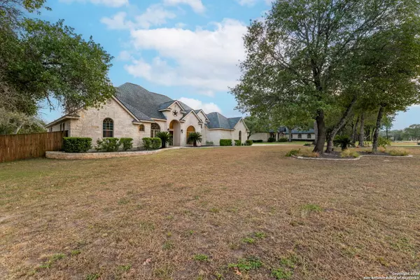 La Vernia, TX 78121,140 Legacy Trail Dr