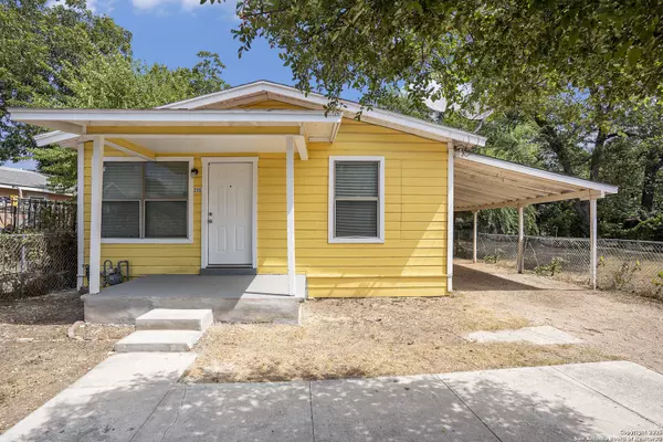 235 Noria St, San Antonio, TX 78207