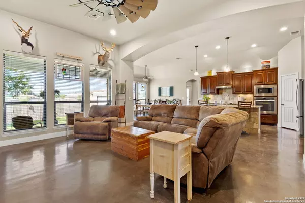 New Braunfels, TX 78130,2298 Sungate