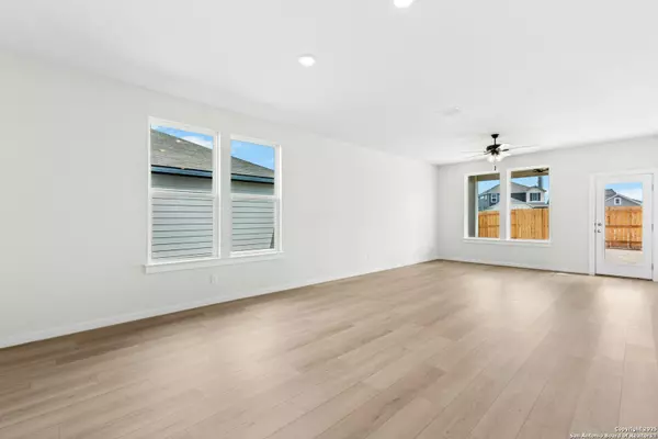 New Braunfels, TX 78130,1550 Estelea Grove