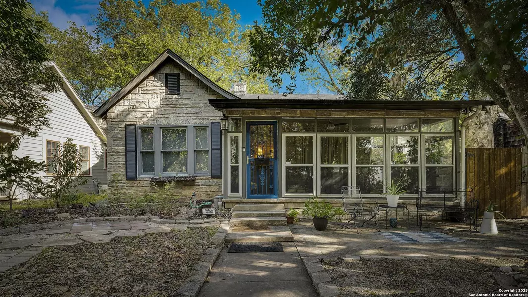 555 E Craig, San Antonio, TX 78212