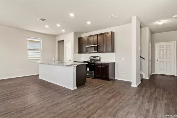 San Antonio, TX 78222,4939 Blue Ranch