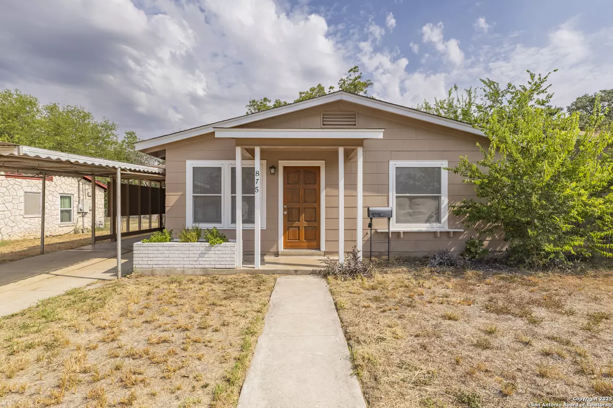 San Antonio, TX 78223,875 Utopia