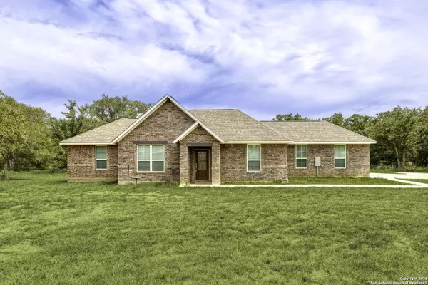 446 Post Oak Street, Gonzales, TX 78629