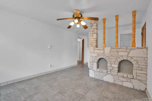 San Antonio, TX 78224,1718 McCauley