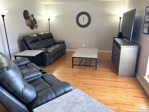 San Antonio, TX 78229,7500 Callaghan UNIT 350