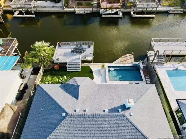 Corpus Christi, TX 78418,13849 Doubloon St