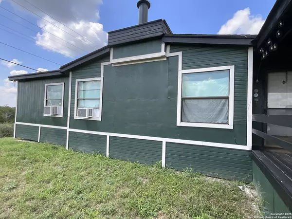 Pettus, TX 78146,1 3rd